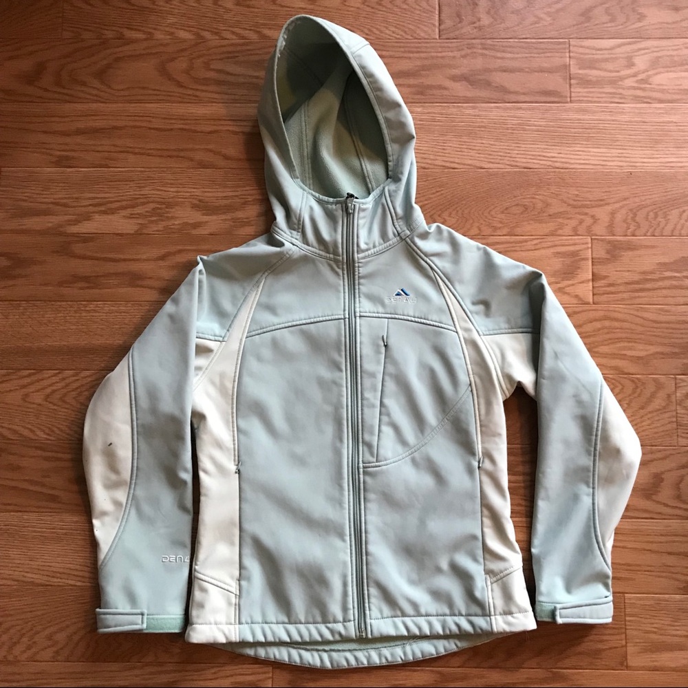Denali Hooded Wind / Water Resistant Jacket Size M